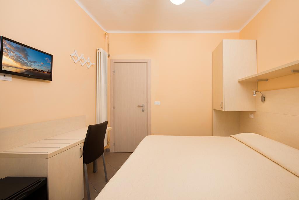 Hotel Cuba Milano Marittima Zewnętrze zdjęcie