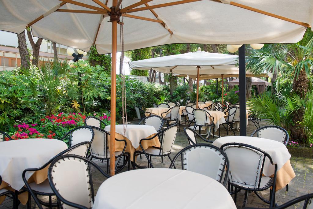 Hotel Cuba Milano Marittima Zewnętrze zdjęcie