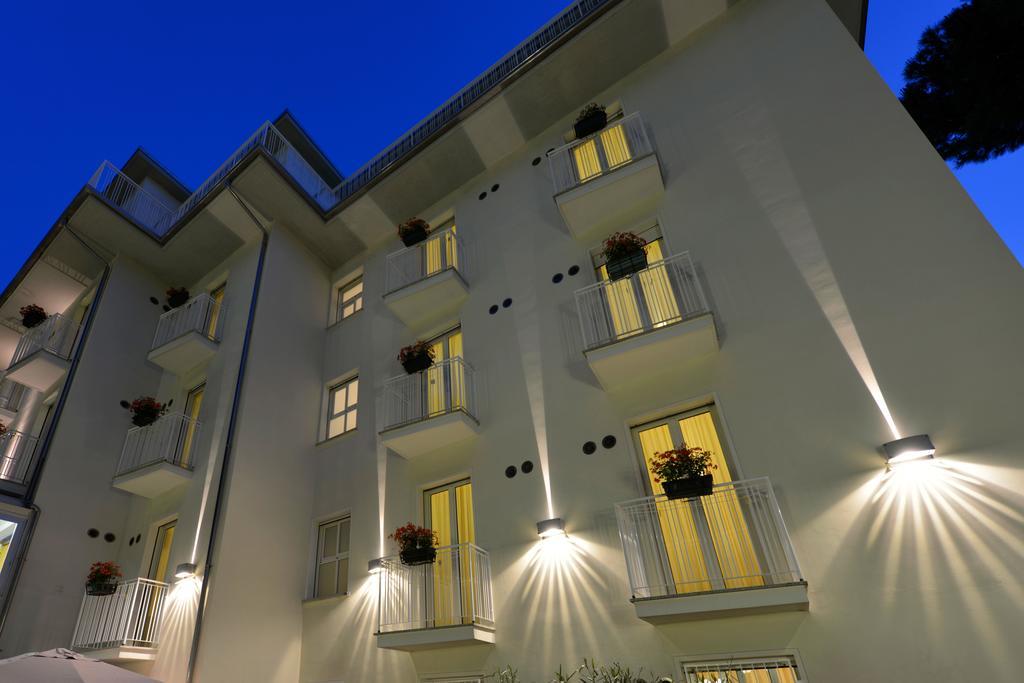 Hotel Cuba Milano Marittima Zewnętrze zdjęcie