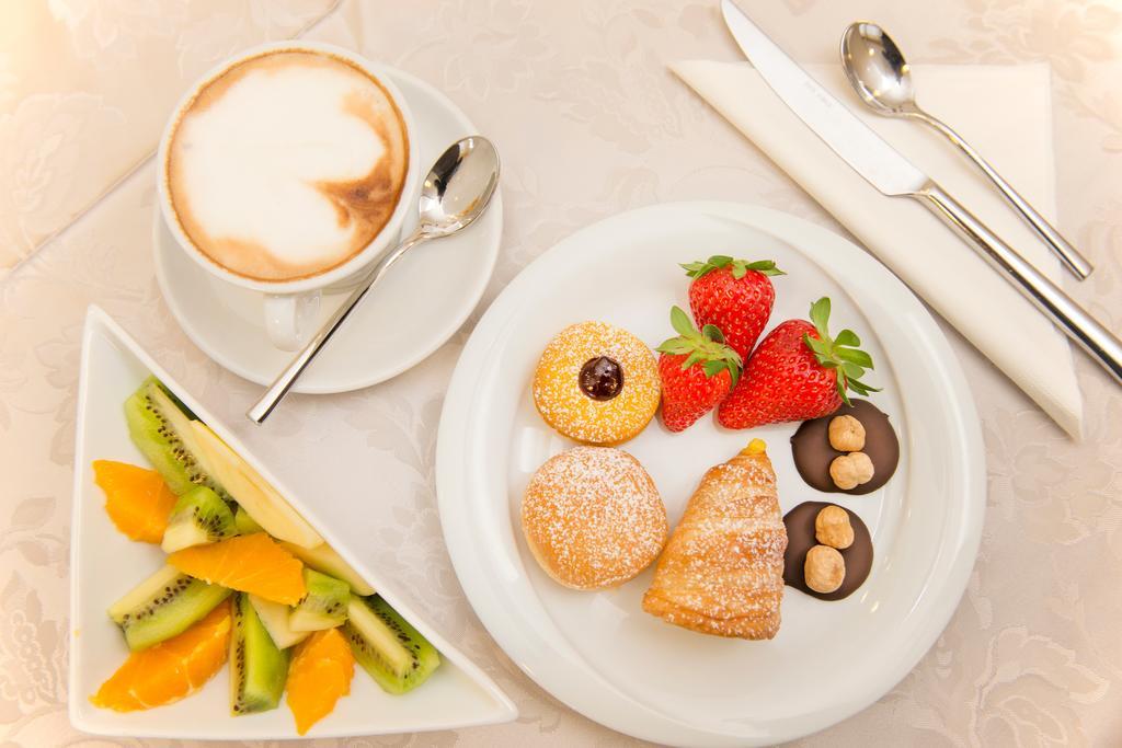 Hotel Cuba Milano Marittima Zewnętrze zdjęcie