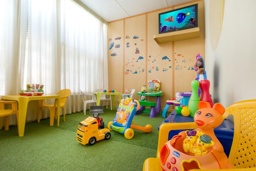 Hotel Cuba Milano Marittima Zewnętrze zdjęcie
